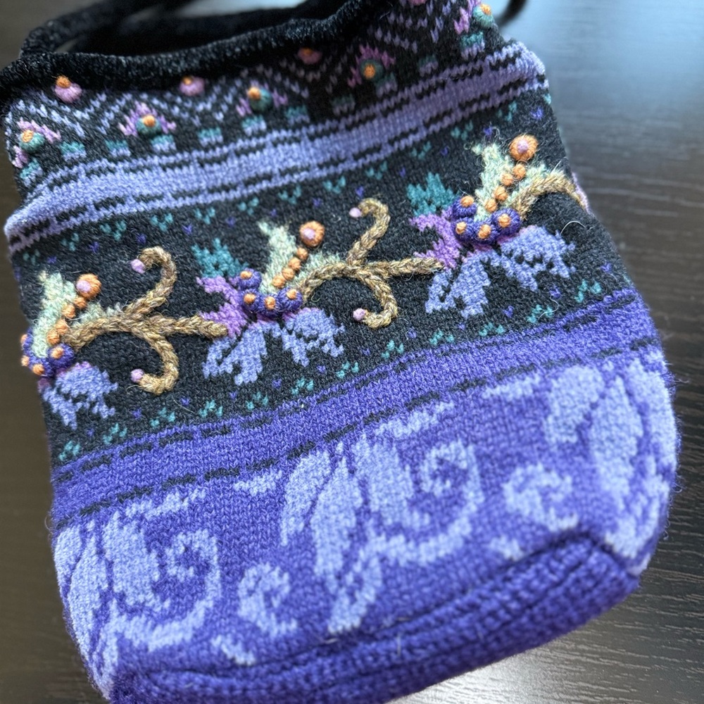 Vintage Icelandic Designs Wool Knit Crossbody Bag Purple Nordic Folk Embroidery - Picture 9 of 10